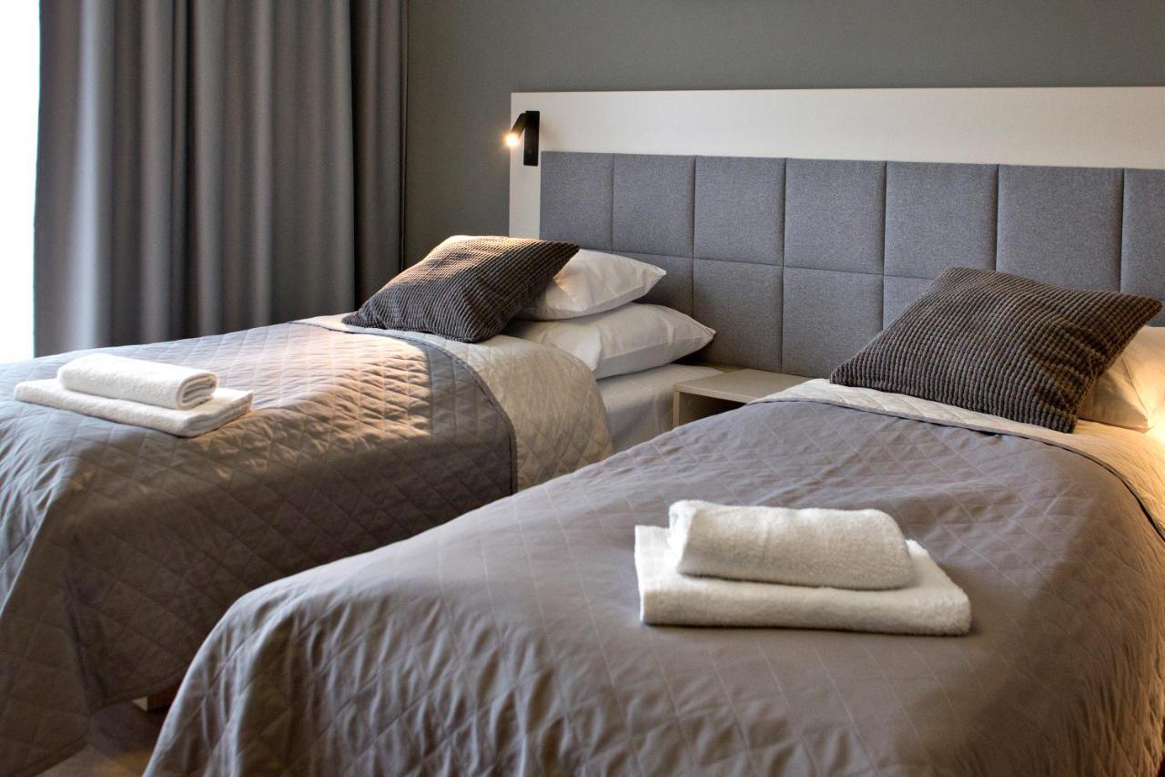Wolska Residence Serviced Apartments Varsavia Esterno foto