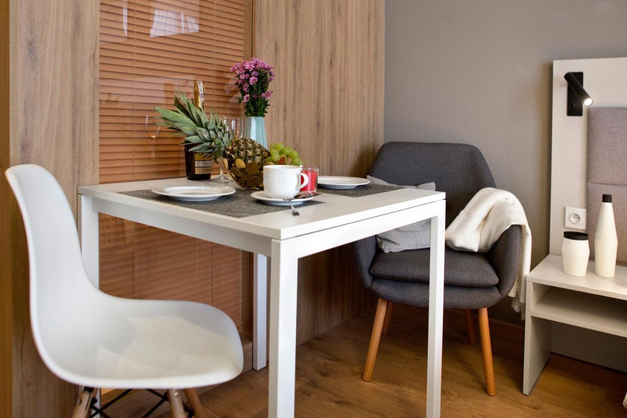 Wolska Residence Serviced Apartments Varsavia Esterno foto