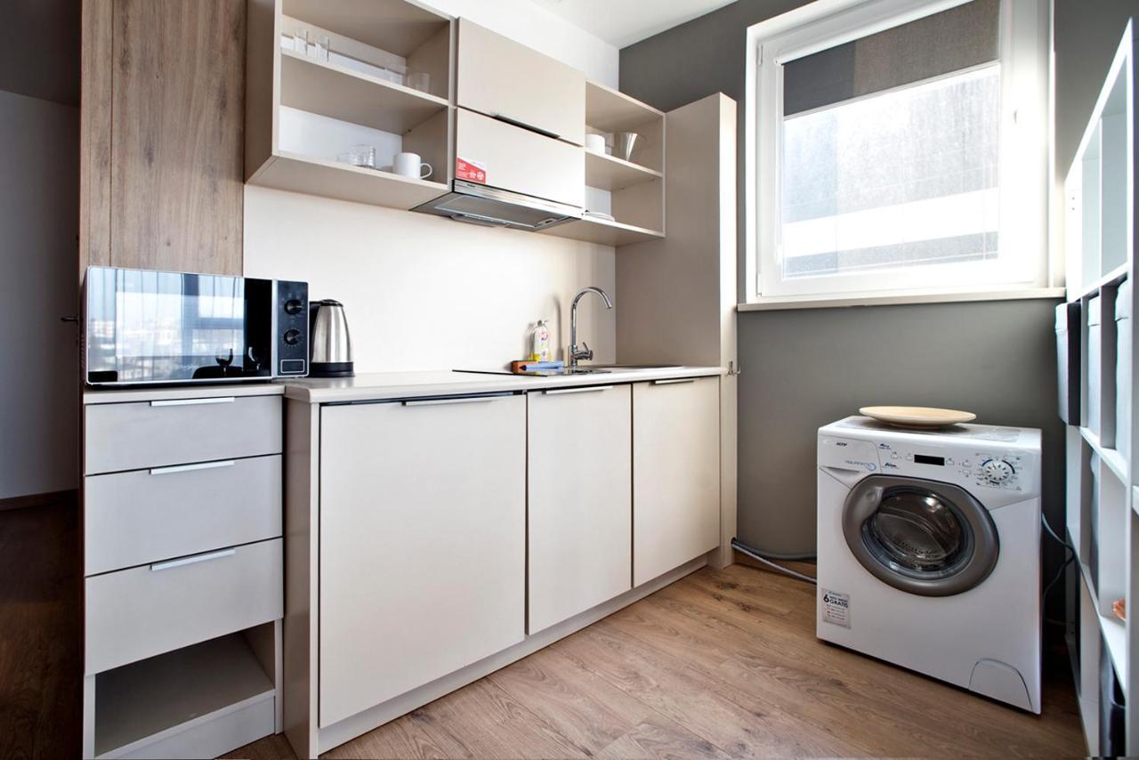 Wolska Residence Serviced Apartments Varsavia Esterno foto